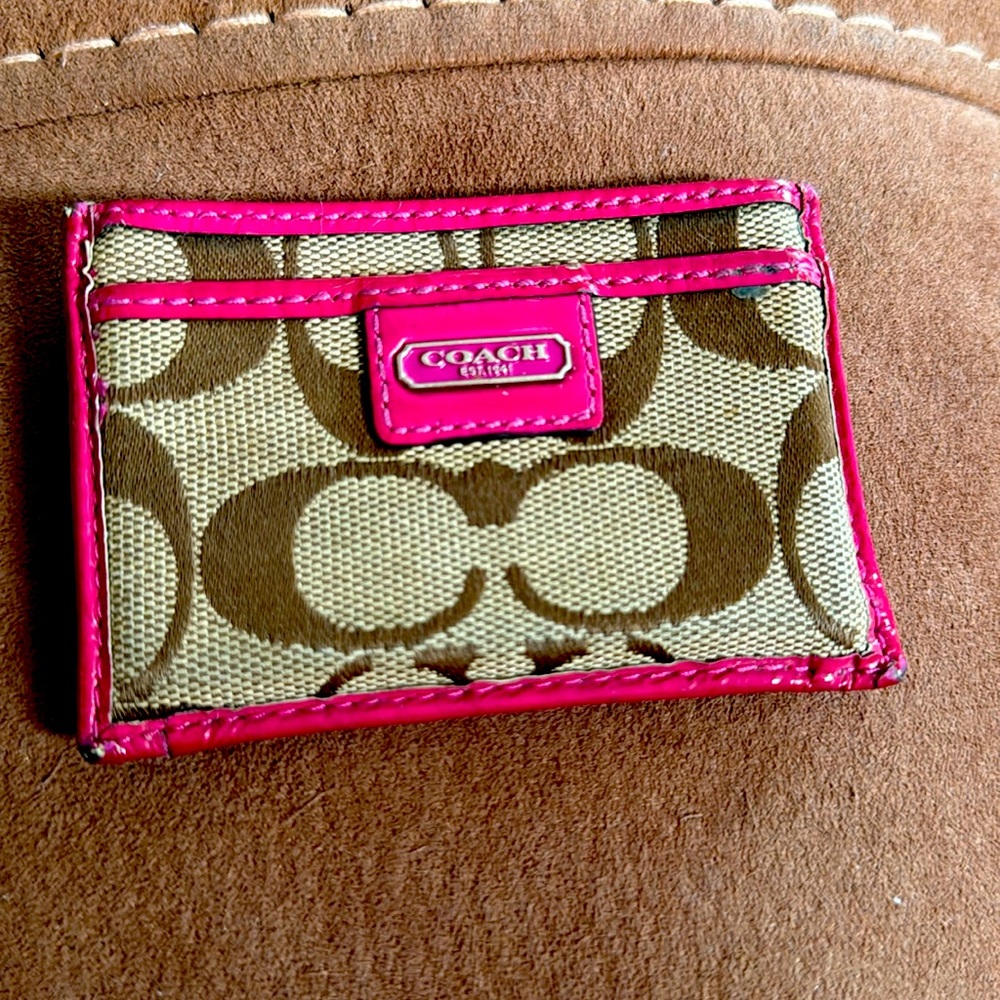 Authentic coach card holder. Used but decent condition
